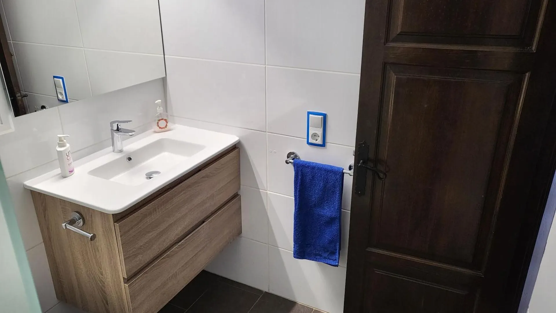 Haus Mit Gemeinschaftsbadewanne In Torroella Montgri Torroella de Montgrí