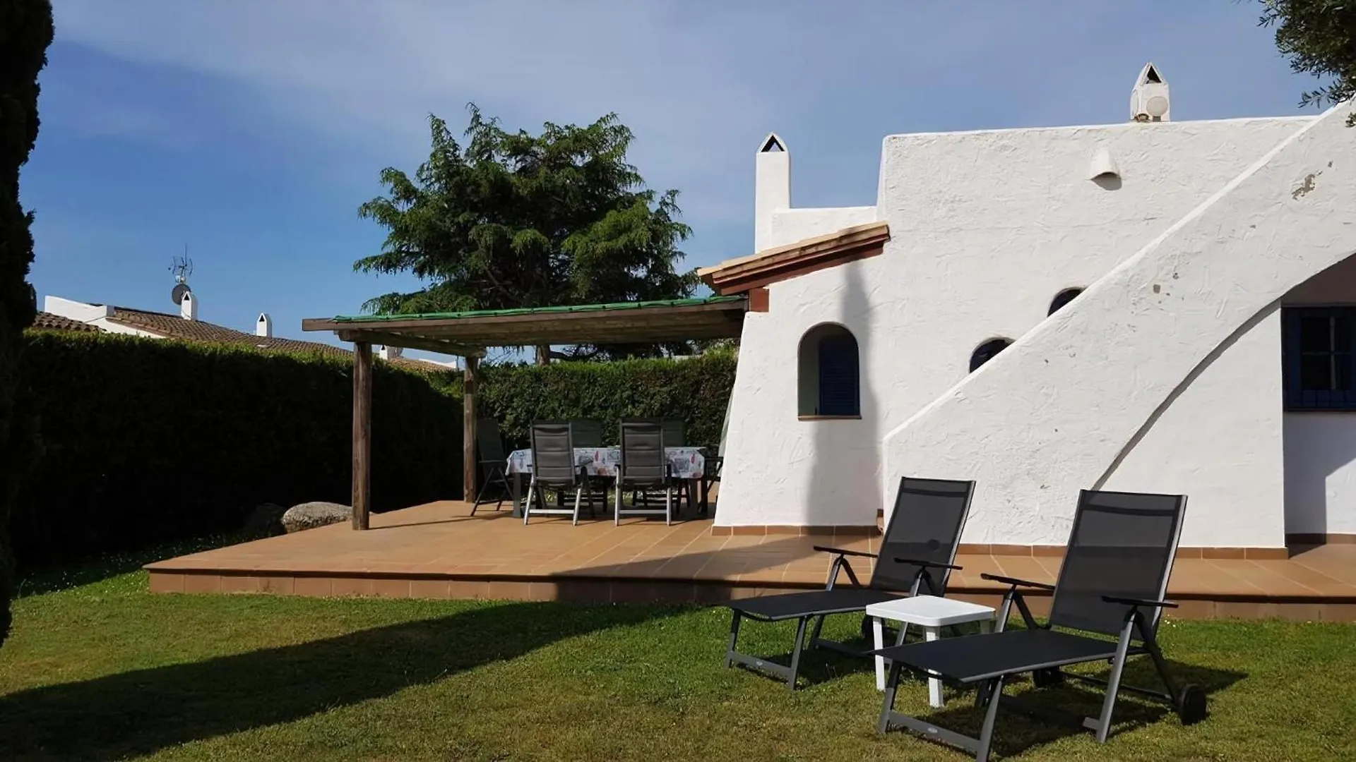 Haus Mit Gemeinschaftsbadewanne In Torroella Montgri Torroella de Montgrí Casa vacanze
